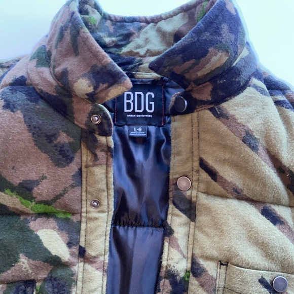 Oversized Camo Snap Winter Coat